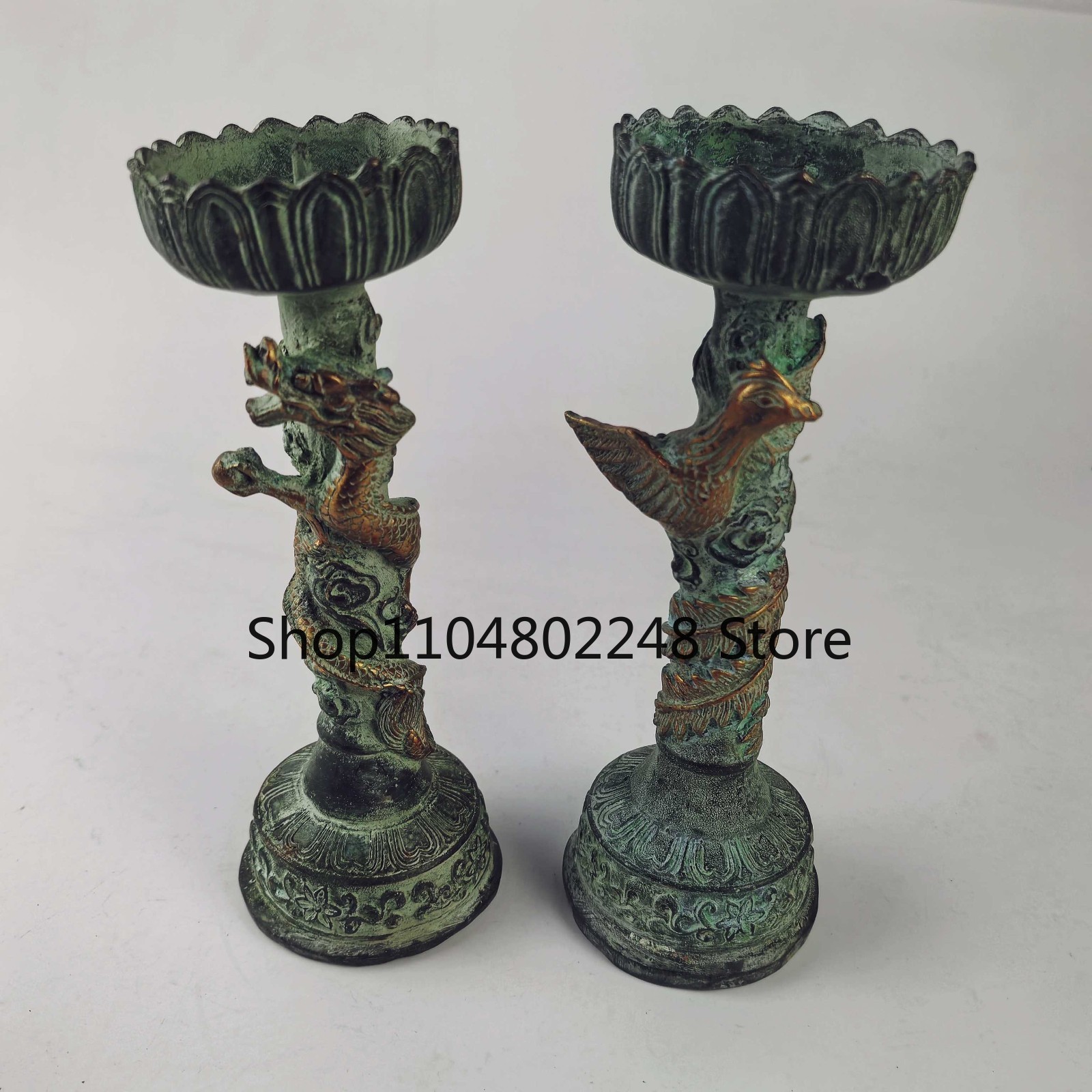 Collectible Vintage Lamps - ของสะสมพื้นบ้าน: โคมไฟน้ำมันแกะสลักลายมังกรและหงส์ทองคำโบราณ 1 คู่
