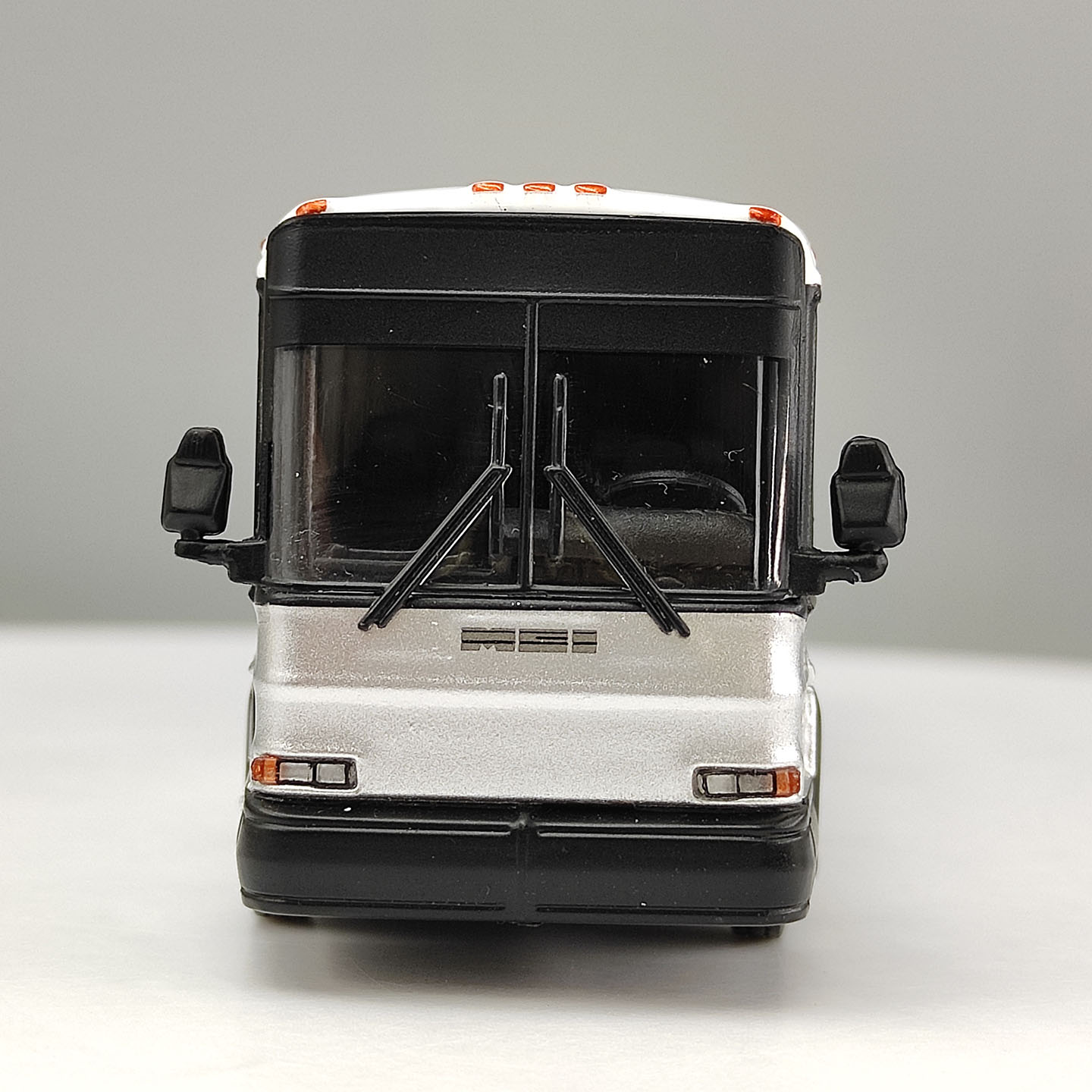 โมเดลรถบัสวินเทจ Diecast IR ขน - Vintage Collection Haul บทวิจารณ์และราคา