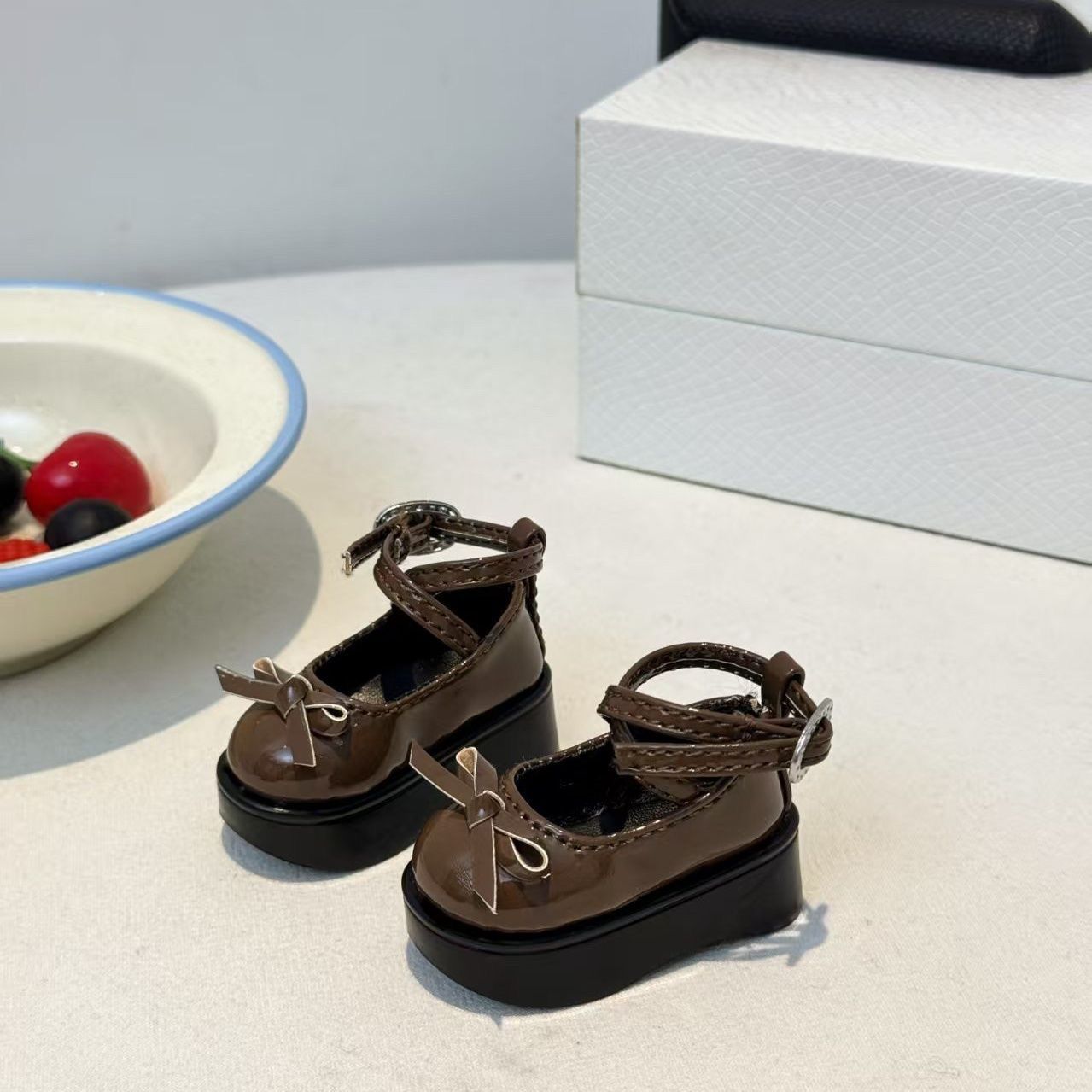 รองเท้าตุ๊กตาสีน้ำตาลกาแฟแบบมี - Vintage Collectible Shoes บทวิจารณ์และราคา